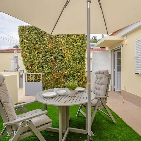 Cozy With Terrace - 800m From The * Parede