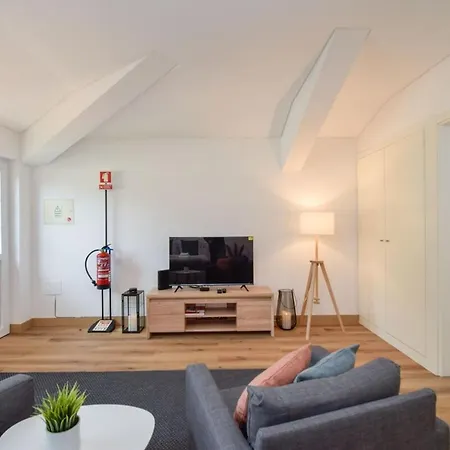Cozy With Terrace - 800m From The Appartement *